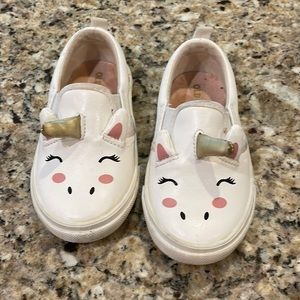 Unicorn shoes size 5